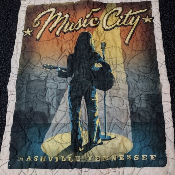 Music City Nashville TN Quilted Blanket custom unique twin /Lap 70×50 - Picture 4 of 13